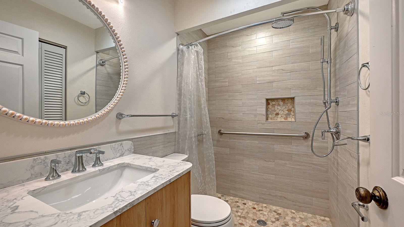 4799 OAK FOREST DR W #43 — photo 28