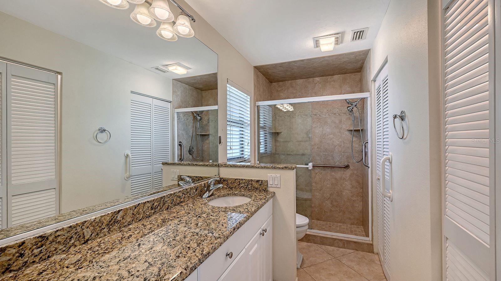 4799 OAK FOREST DR W #43 — photo 24