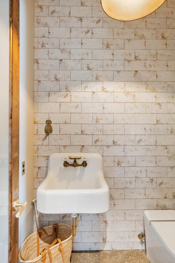 49 OSPREY POINT DR — photo 36