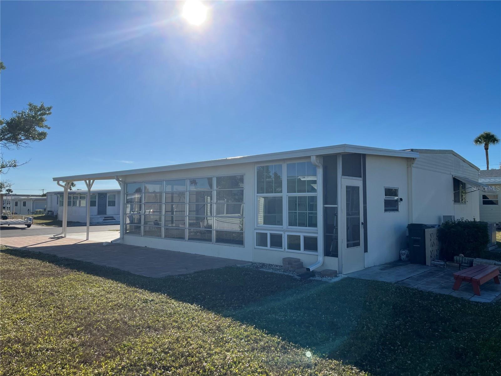 824 CERVINA DR — photo 3