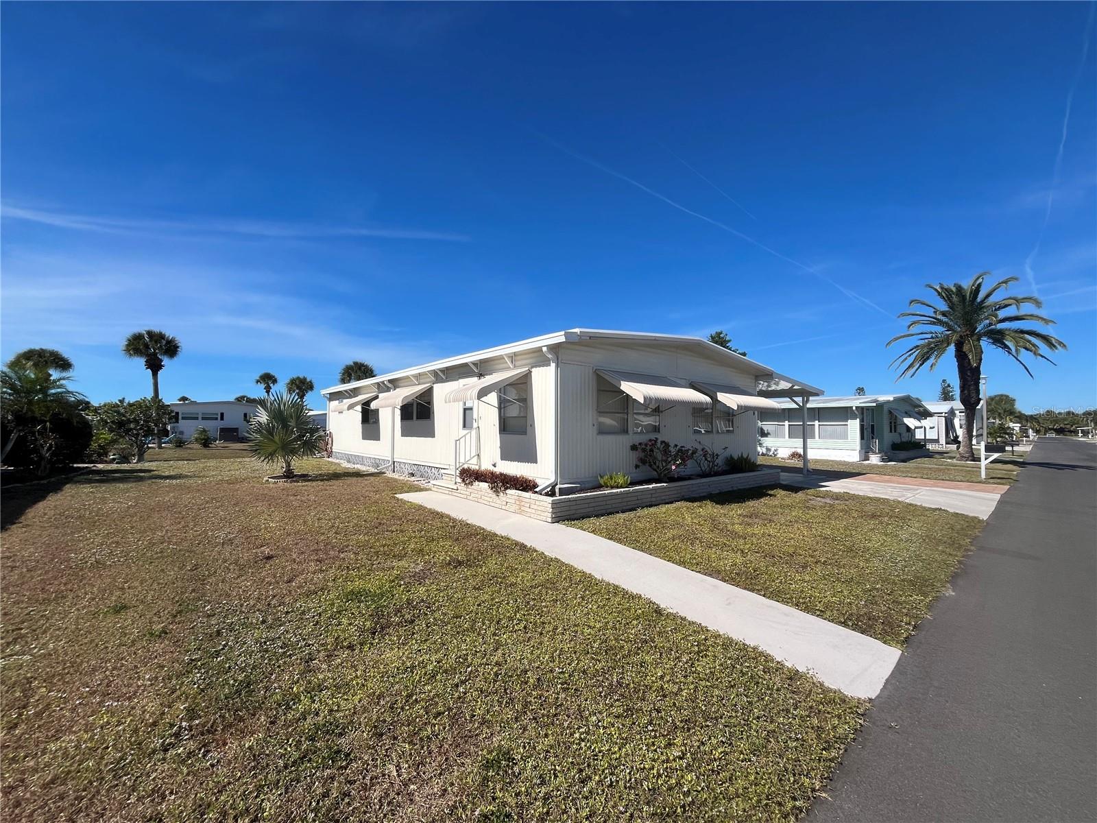824 CERVINA DR — photo 5