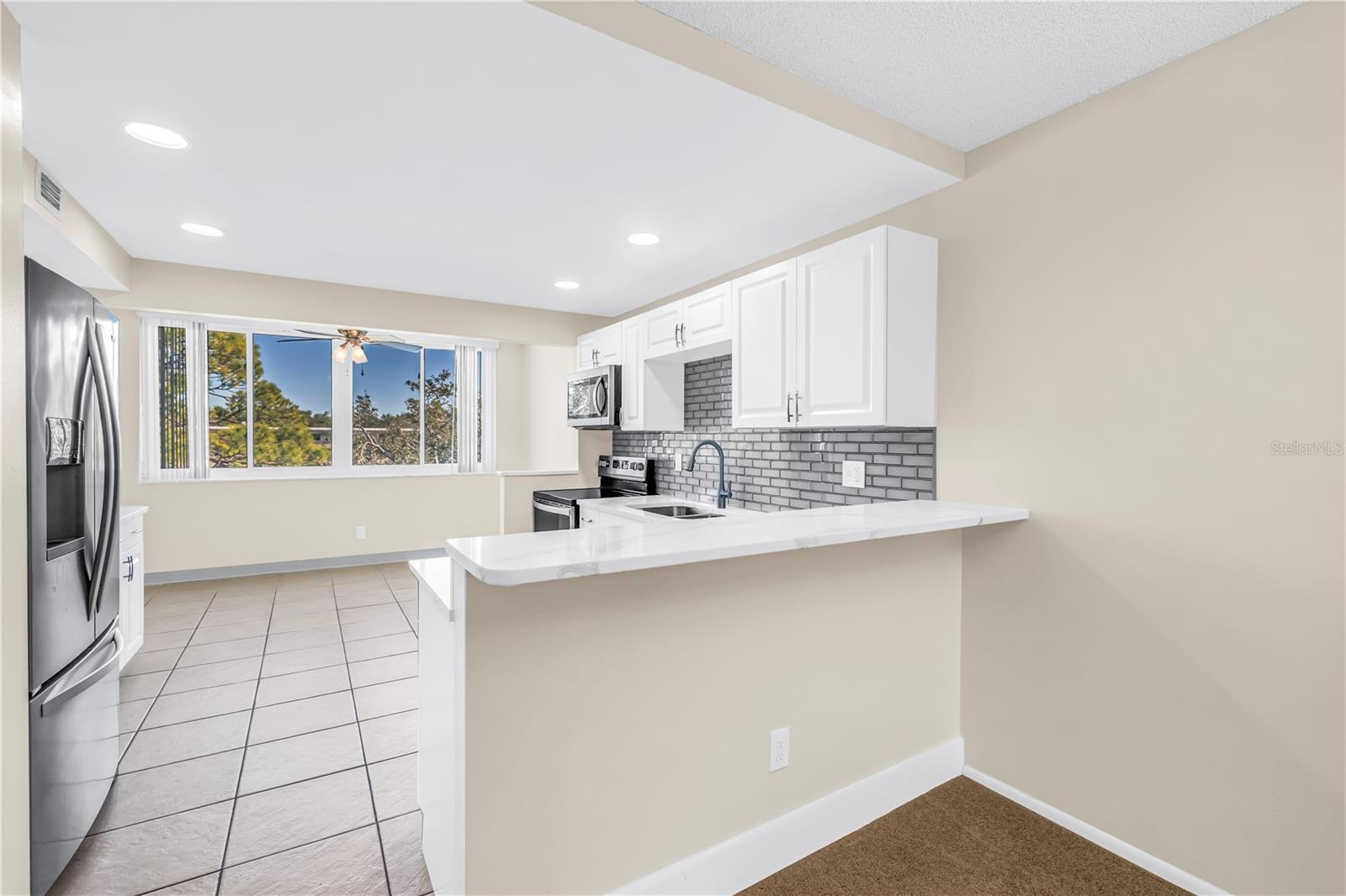 5095 BAY ST NE #317 — photo 6