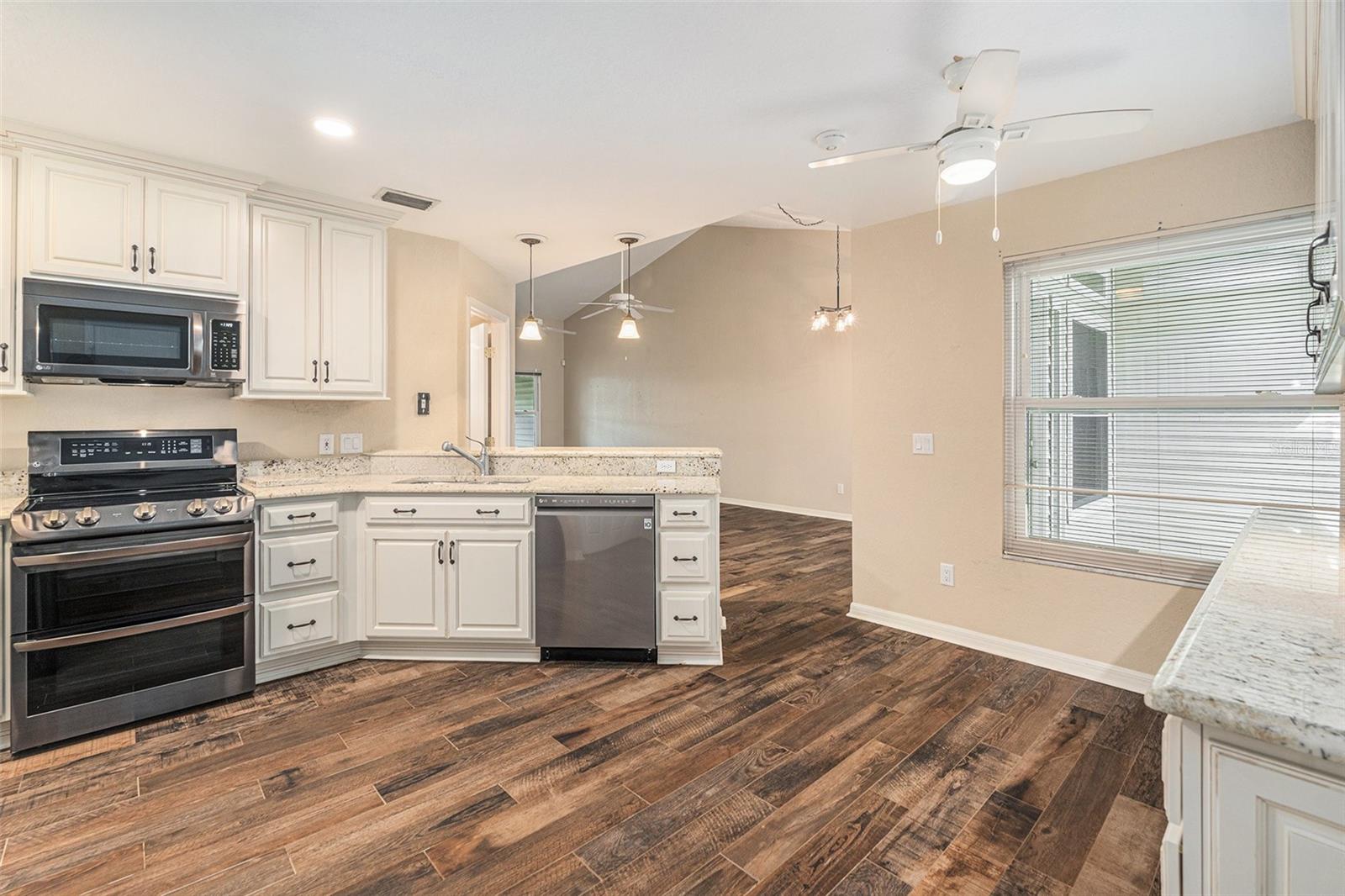 21527 WOODSTORK LN — photo 12