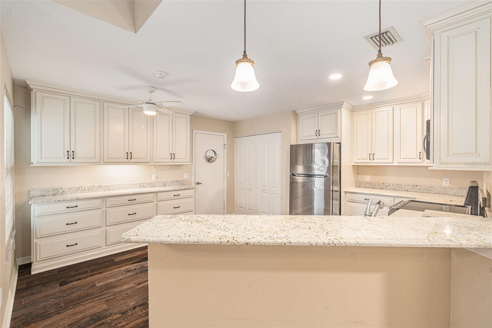 21527 WOODSTORK LN — photo 2