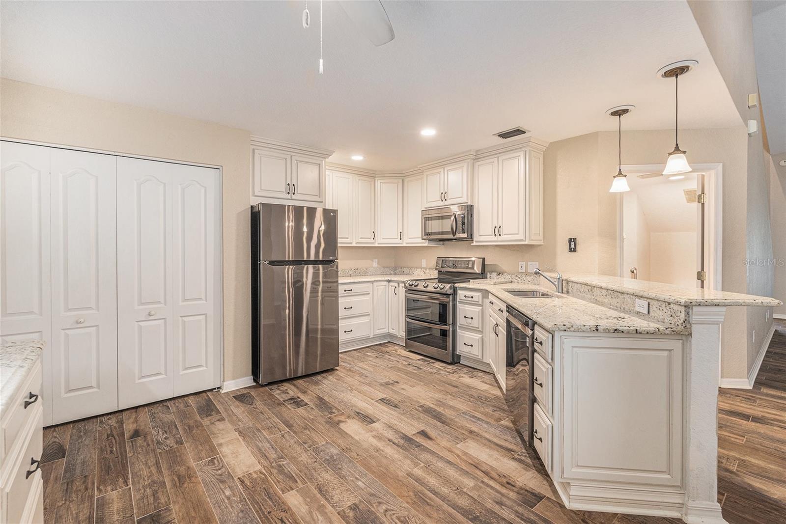 21527 WOODSTORK LN — photo 10