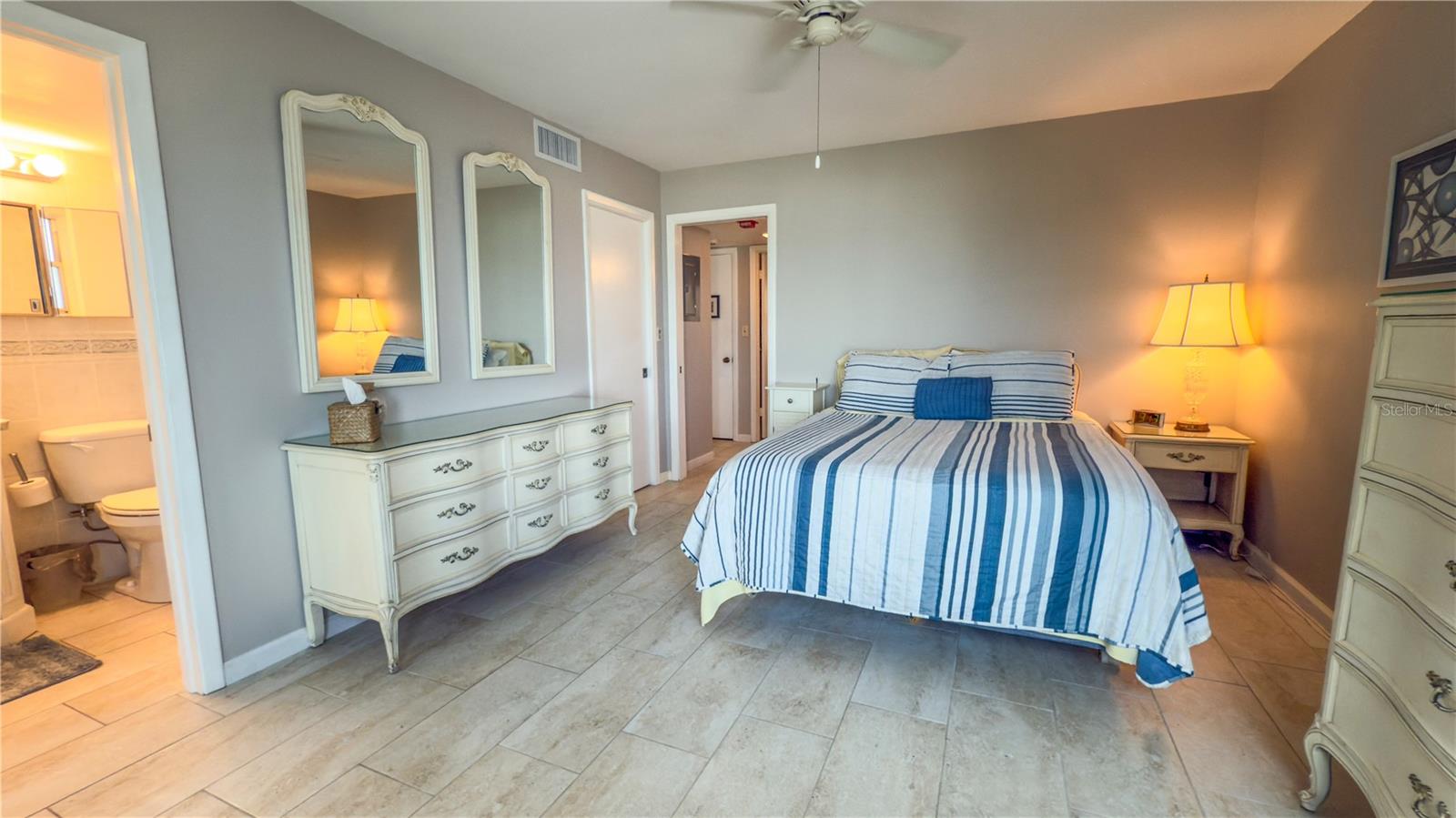 1900 BENJAMIN FRANKLIN DR #201BER — photo 11