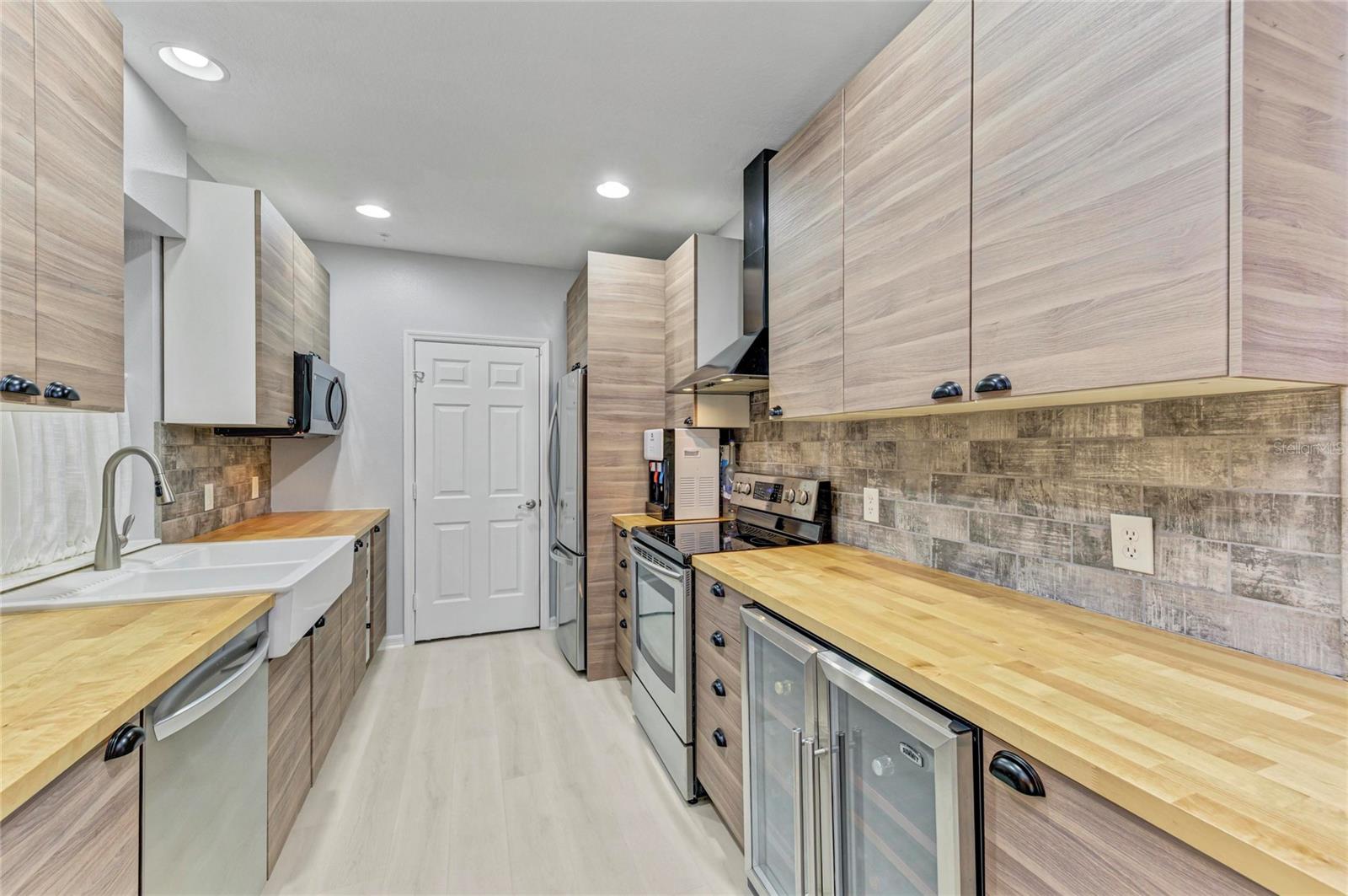 4024 OVERTURE CIR #486 — photo 16