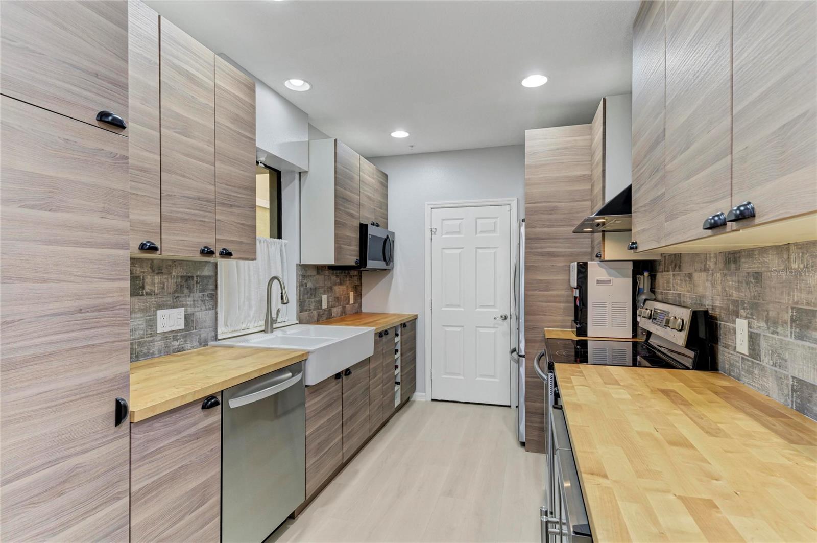 4024 OVERTURE CIR #486 — photo 17