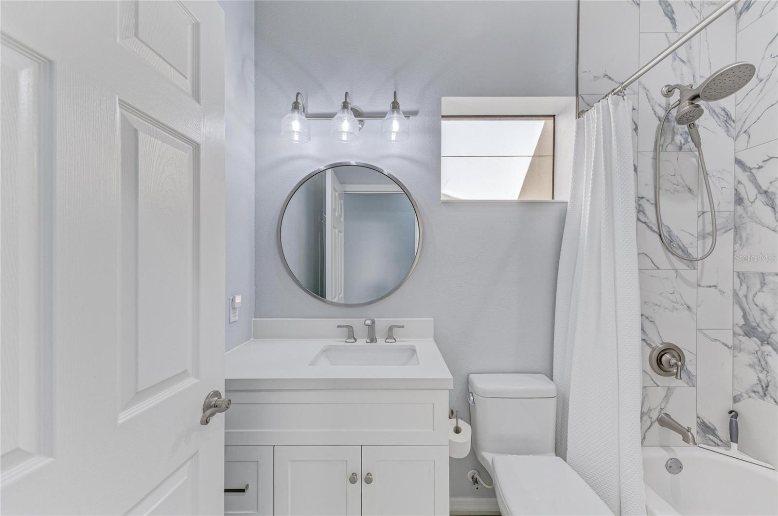 4024 OVERTURE CIR #486 — photo 32