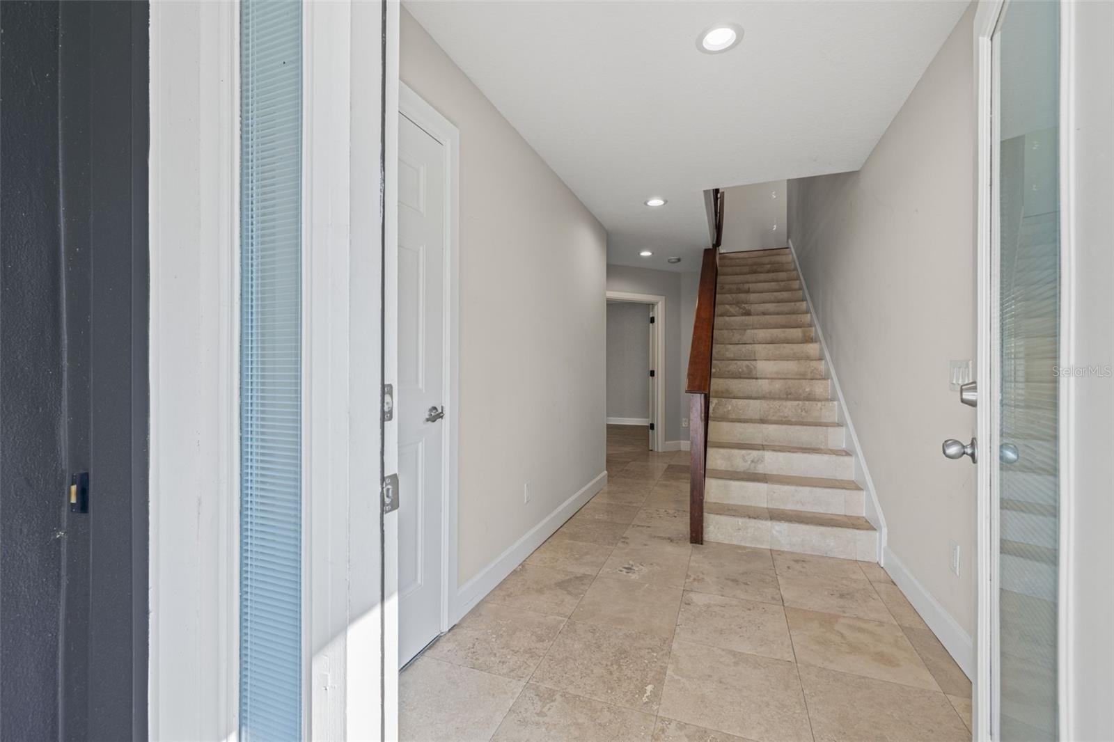 113 S NEWPORT AVE #1-4 — photo 5
