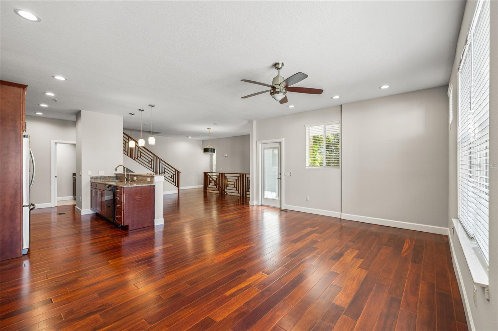 113 S NEWPORT AVE #1-4 — photo 14