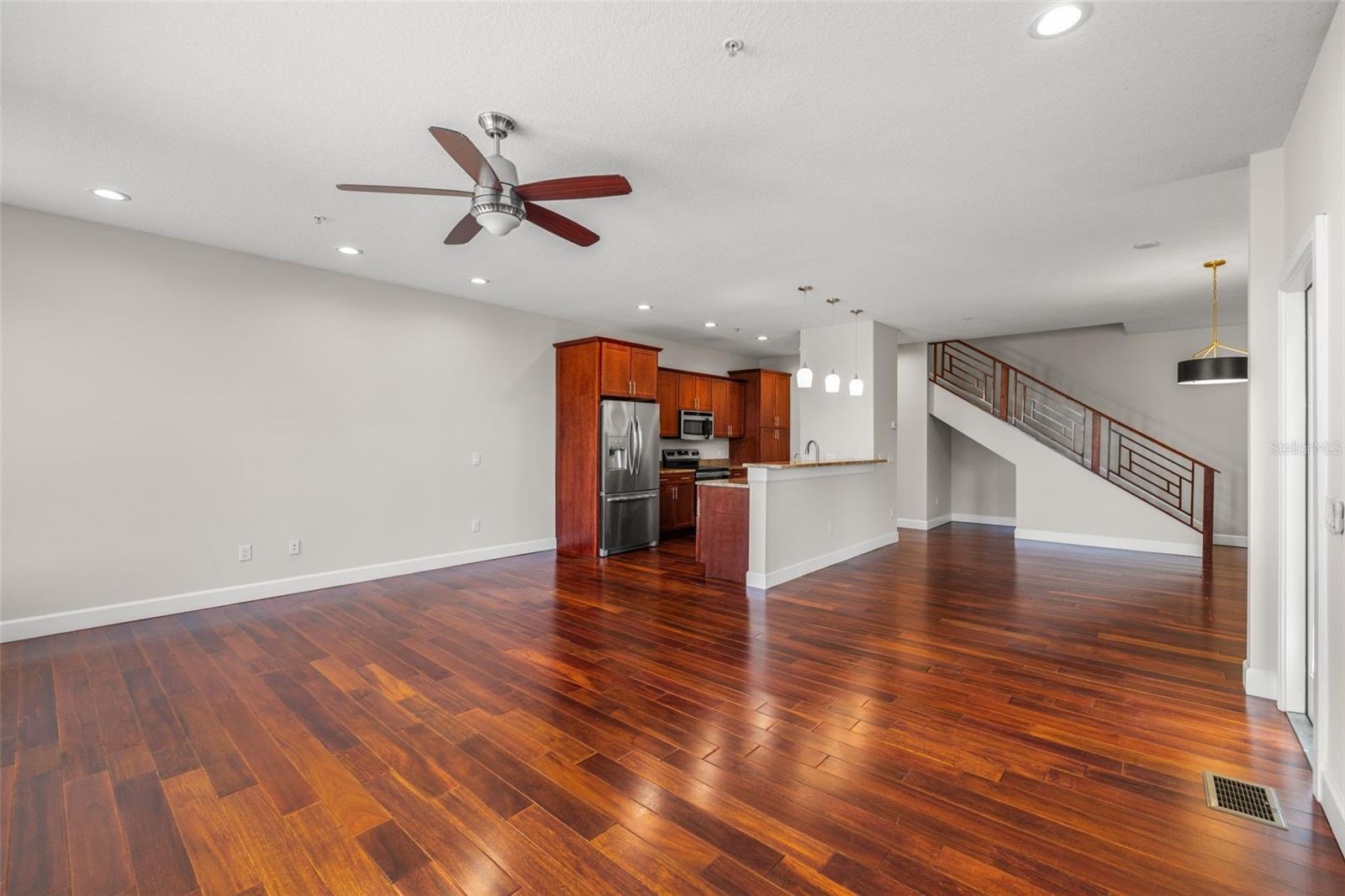 113 S NEWPORT AVE #1-4 — photo 13