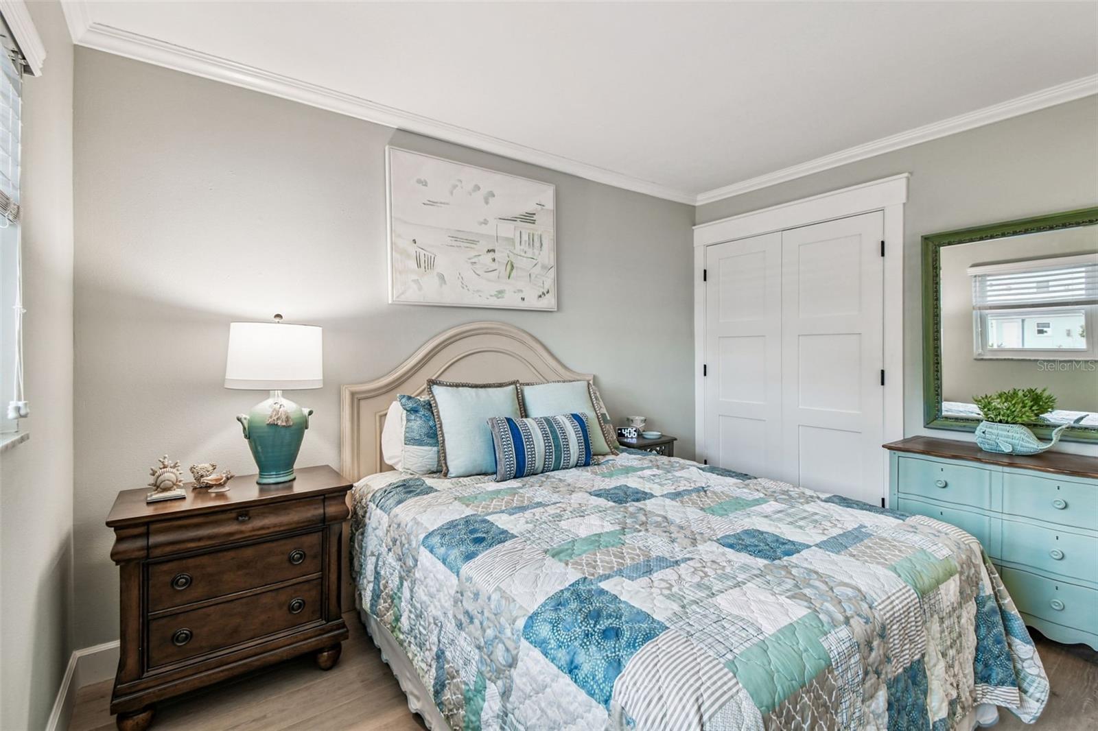 8 GLENCOE PL #107 — photo 33