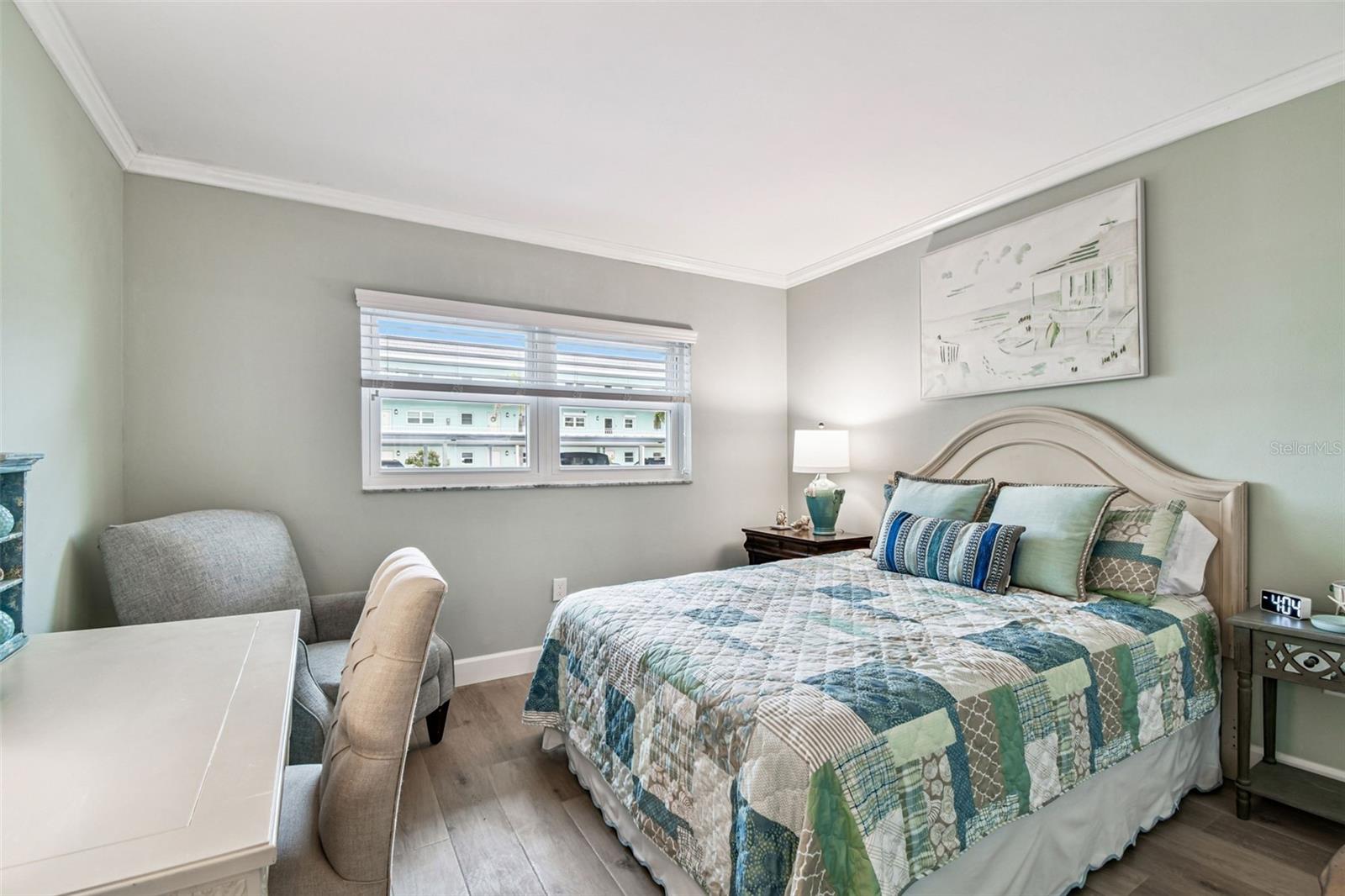 8 GLENCOE PL #107 — photo 36