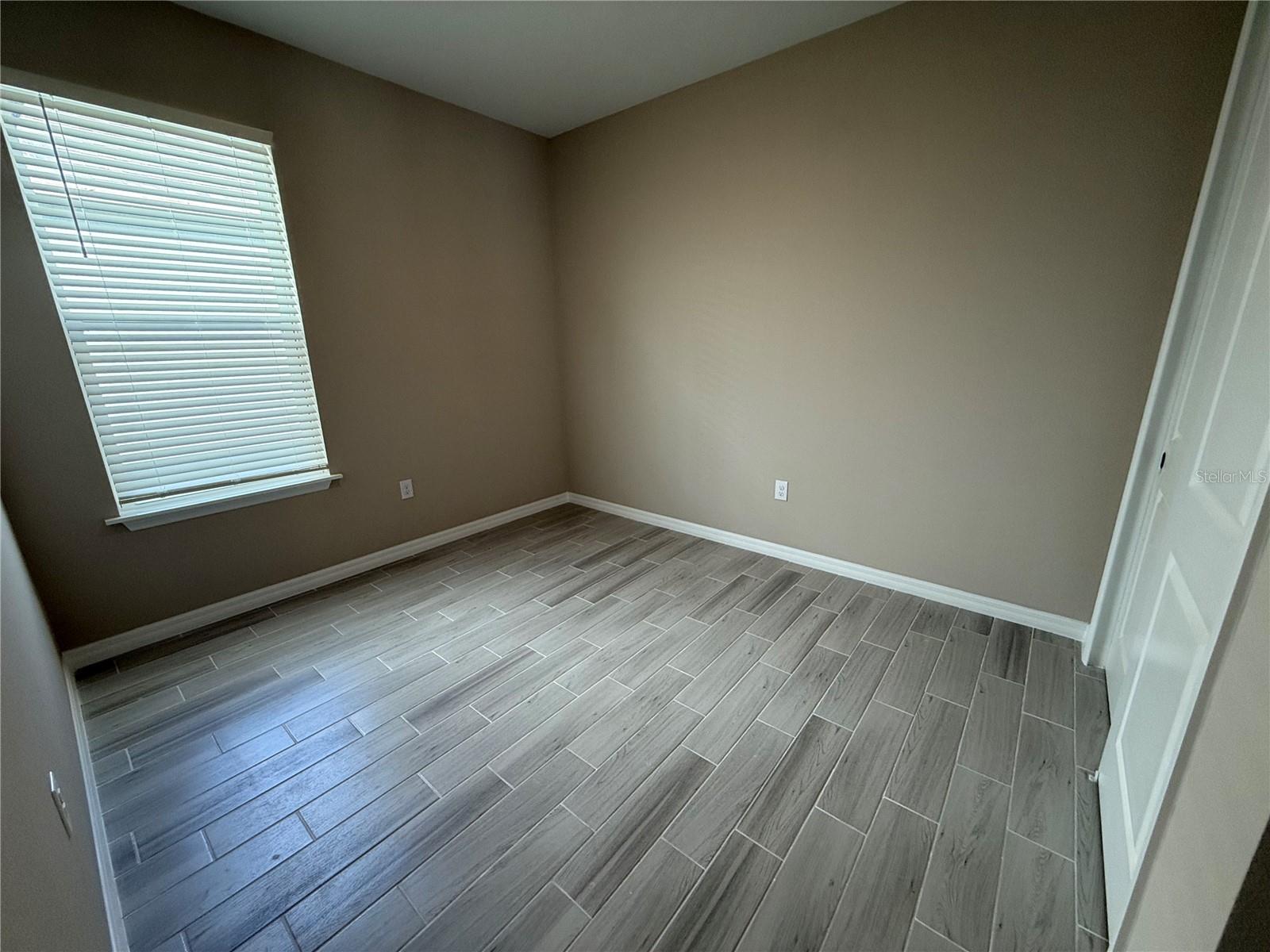 15013 SHADY PALMS LN — photo 12