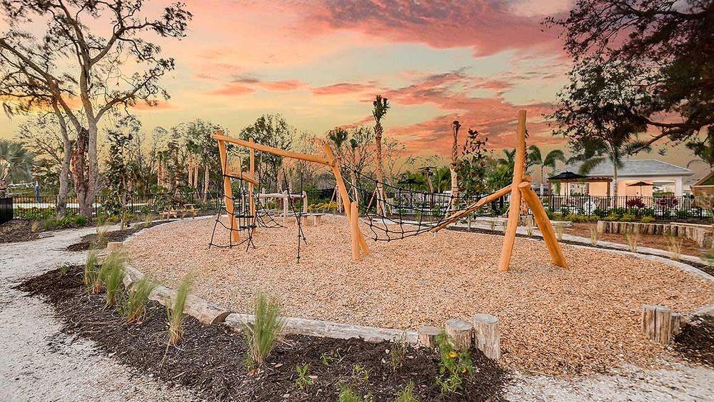 15013 SHADY PALMS LN — photo 32