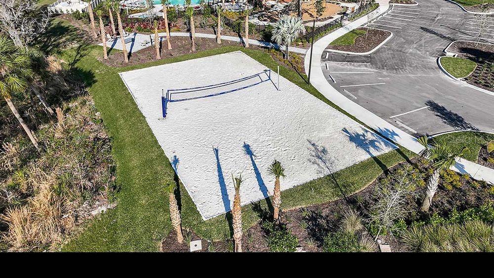 15013 SHADY PALMS LN — photo 31