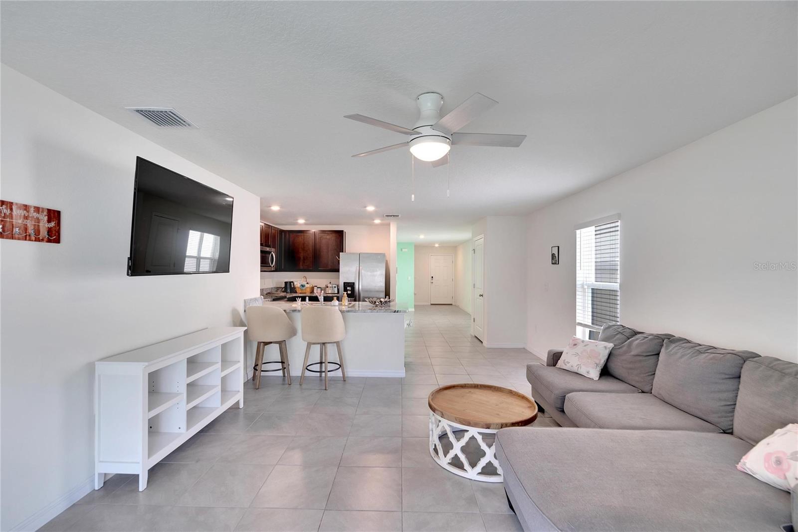 5547 LOGAN CAVE AVE — photo 7