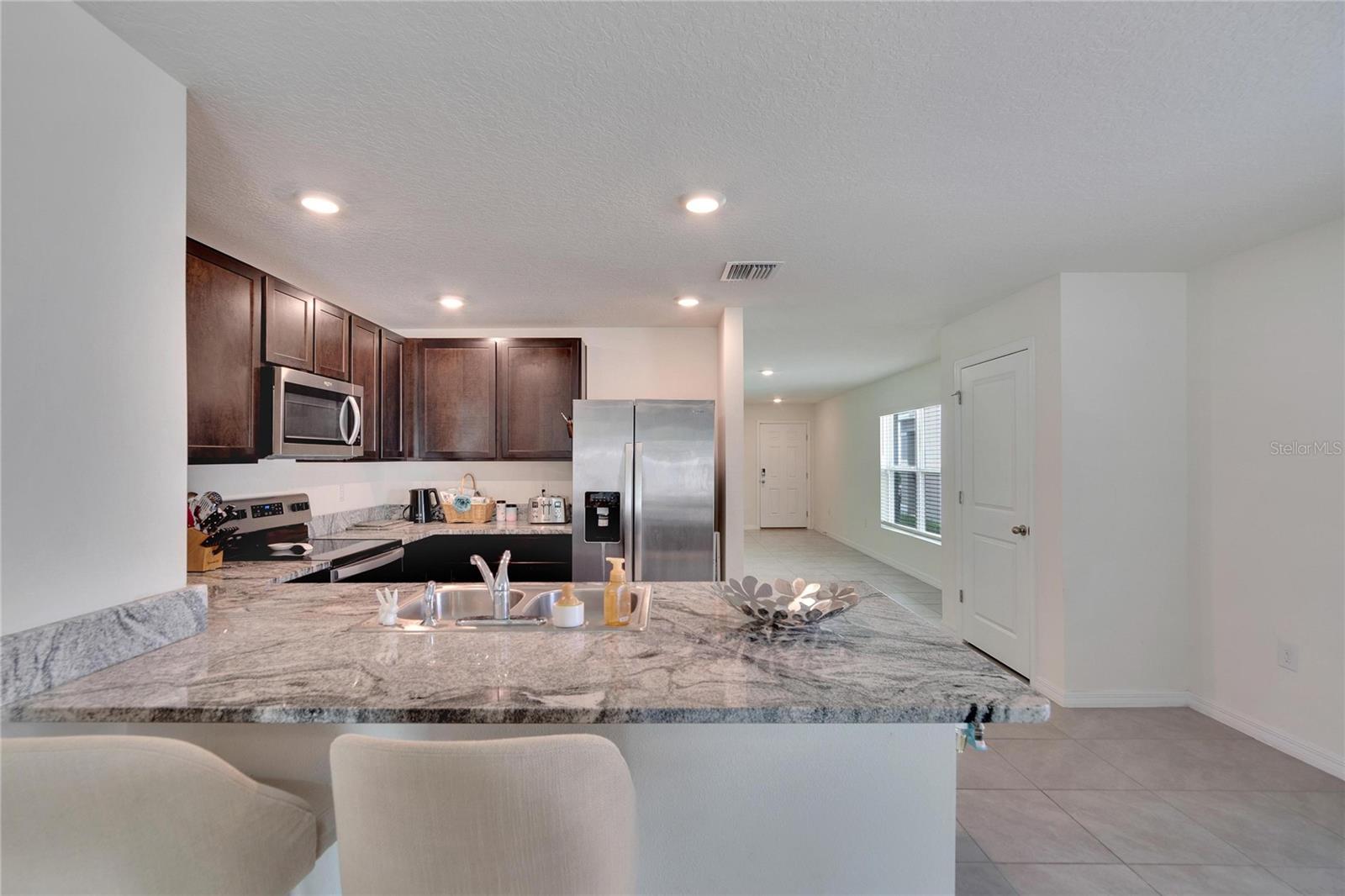5547 LOGAN CAVE AVE — photo 6