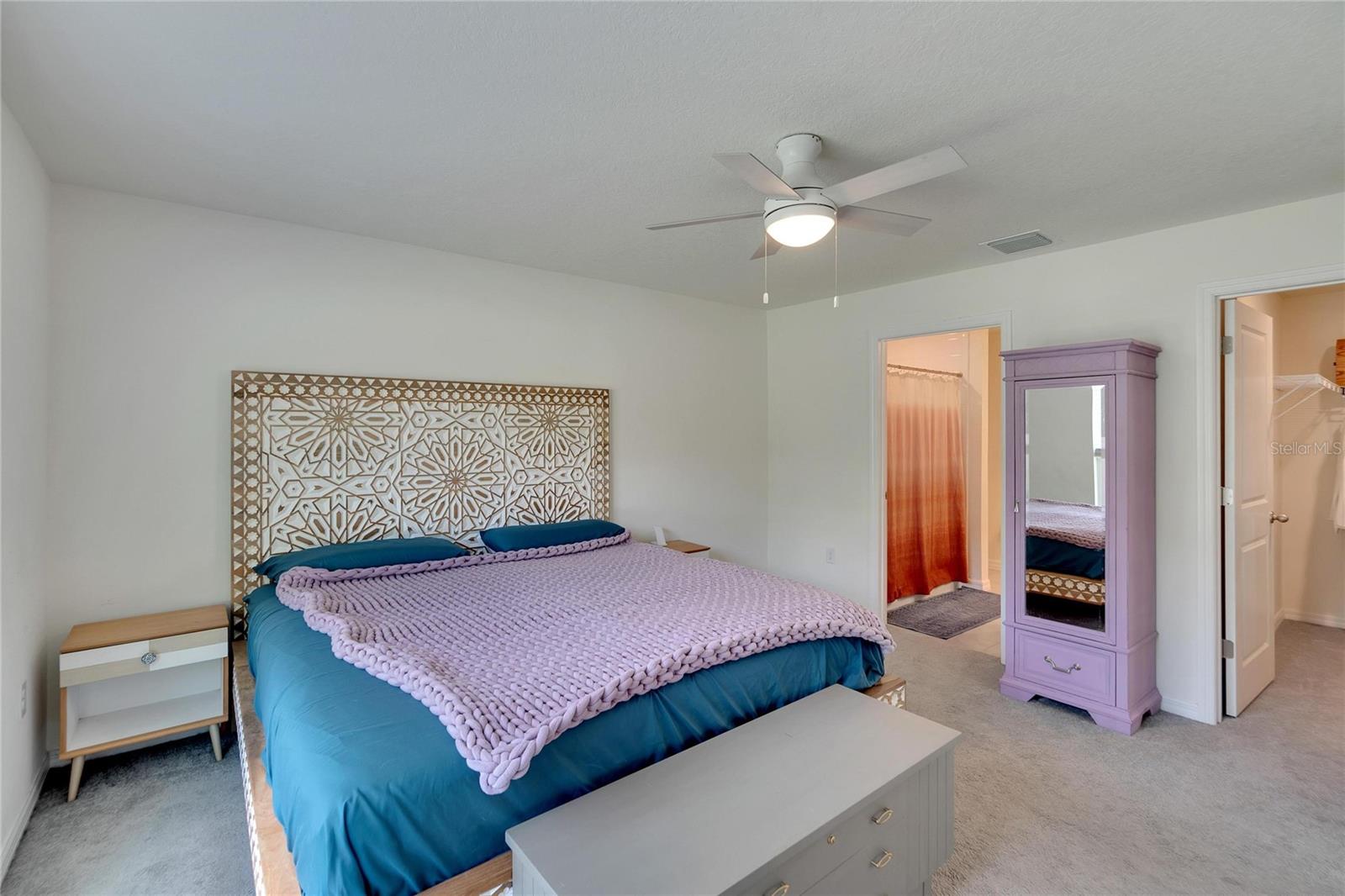 5547 LOGAN CAVE AVE — photo 13