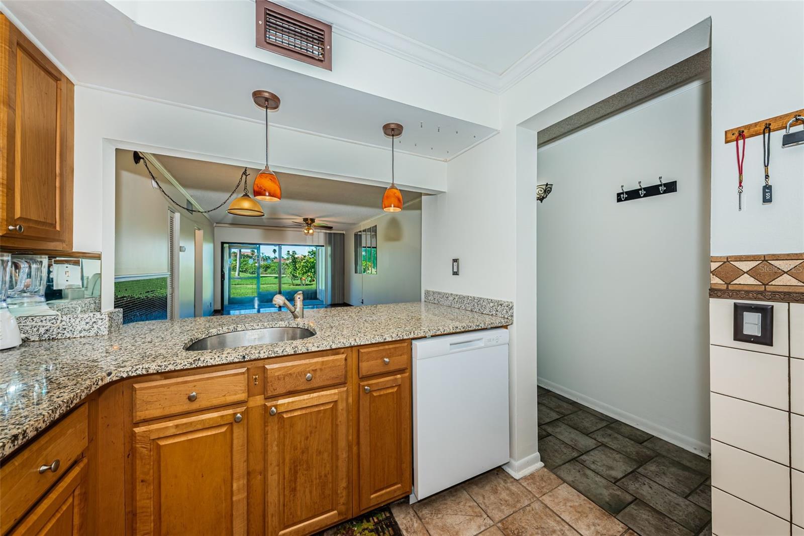 6269 PALMA DEL MAR BLVD S #105 — photo 11
