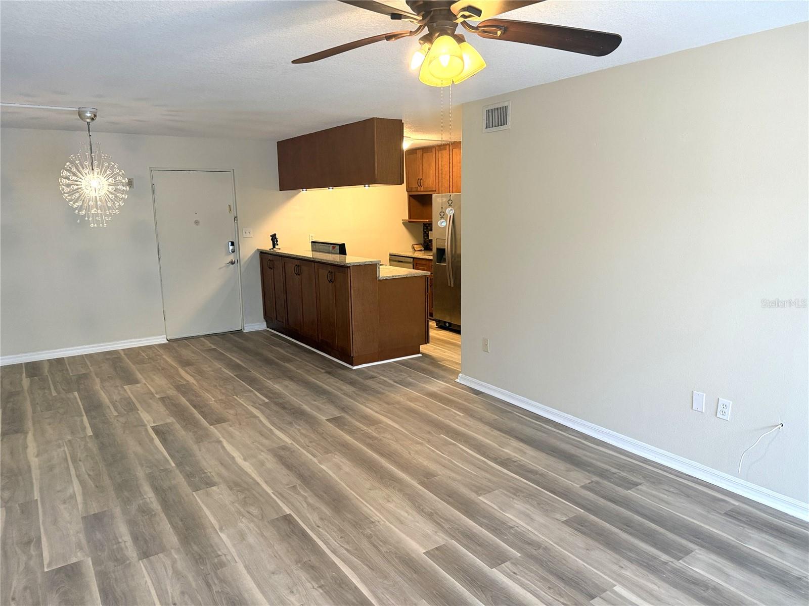 2302 S MANHATTAN AVE #219 — photo 5