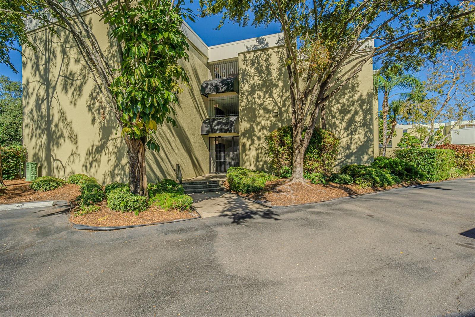 2302 S MANHATTAN AVE #219 — photo 32