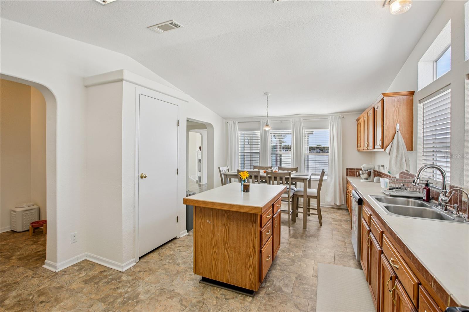 8420 FANTASIA PARK WAY — photo 16