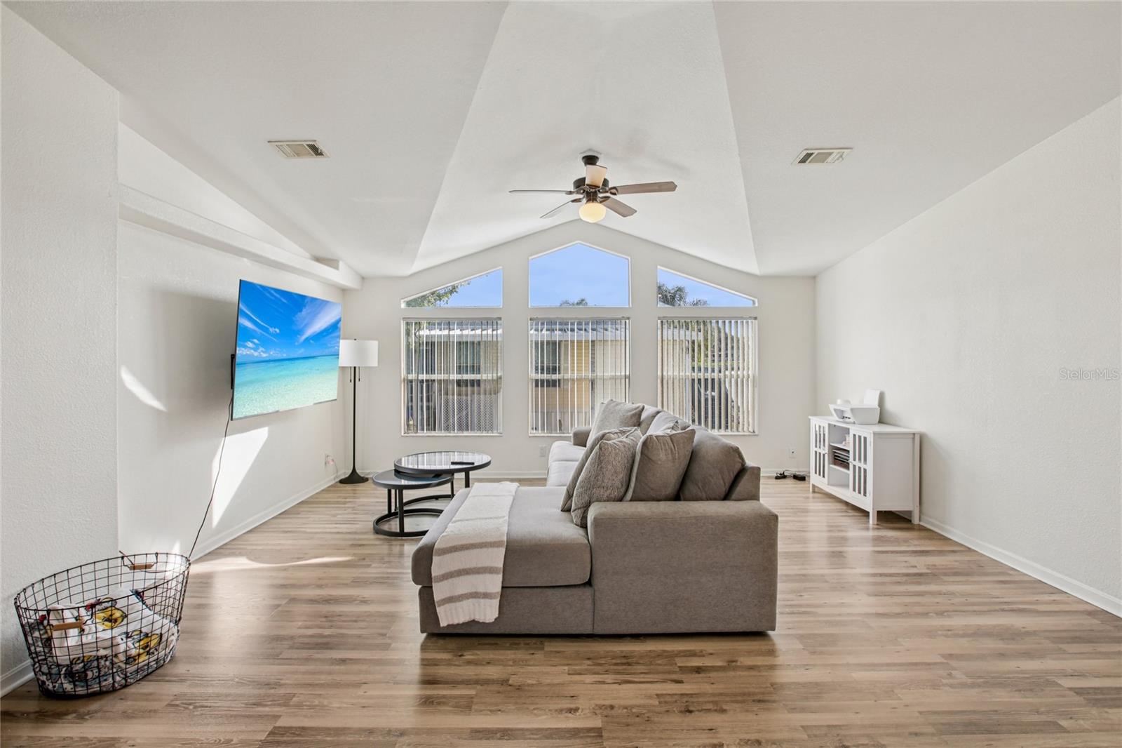 8420 FANTASIA PARK WAY — photo 36