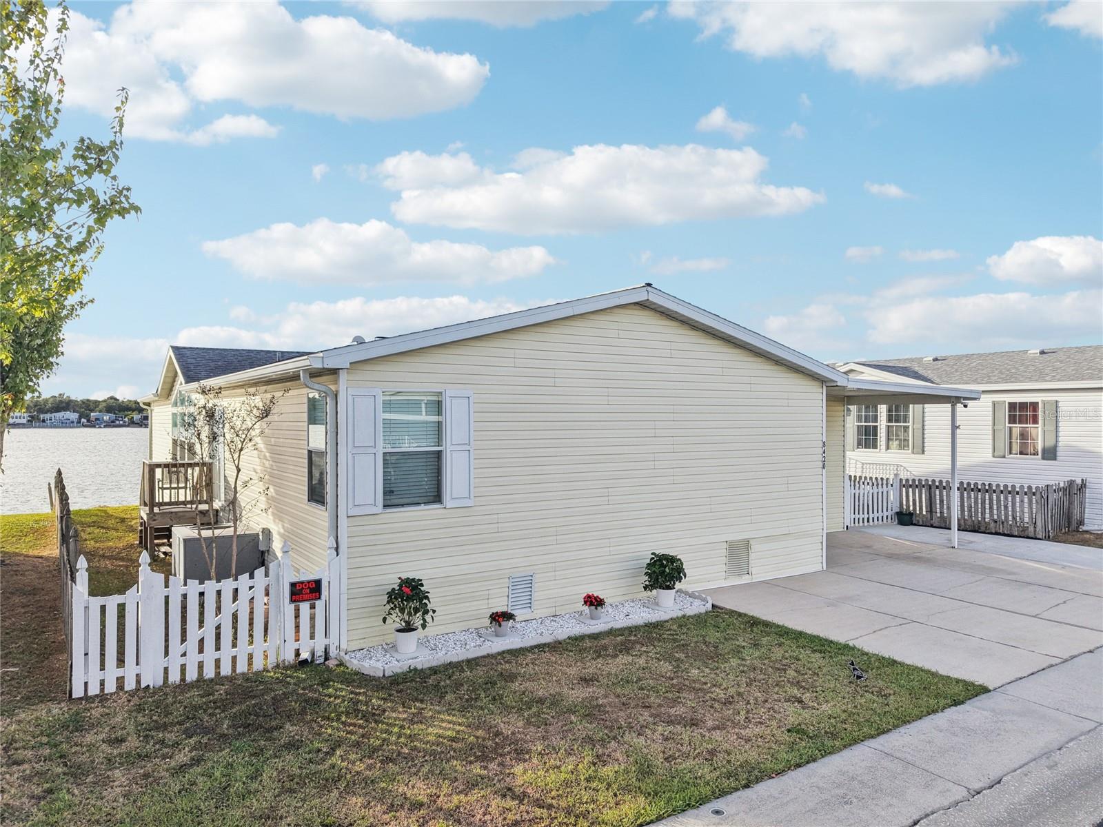 8420 FANTASIA PARK WAY — photo 46