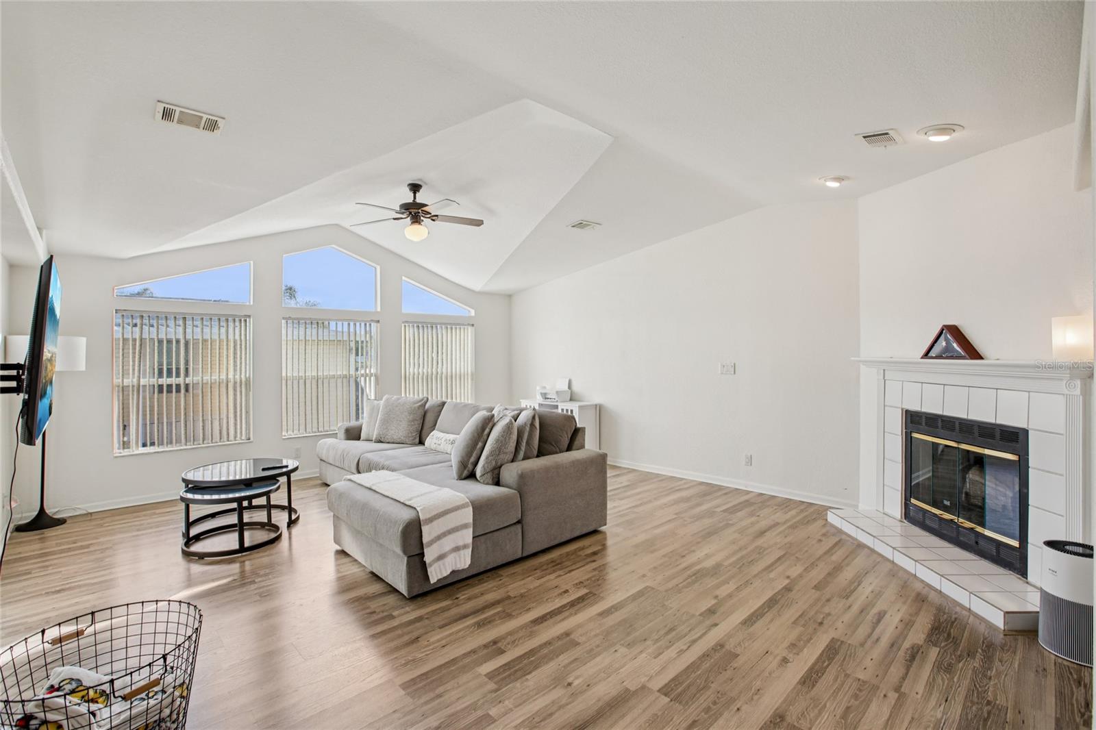 8420 FANTASIA PARK WAY — photo 33