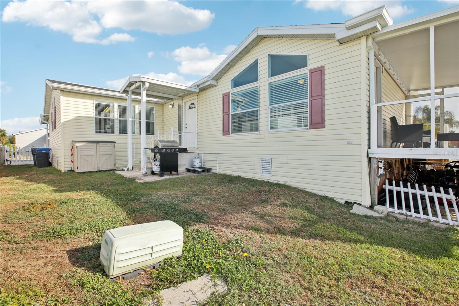 8420 FANTASIA PARK WAY — photo 44