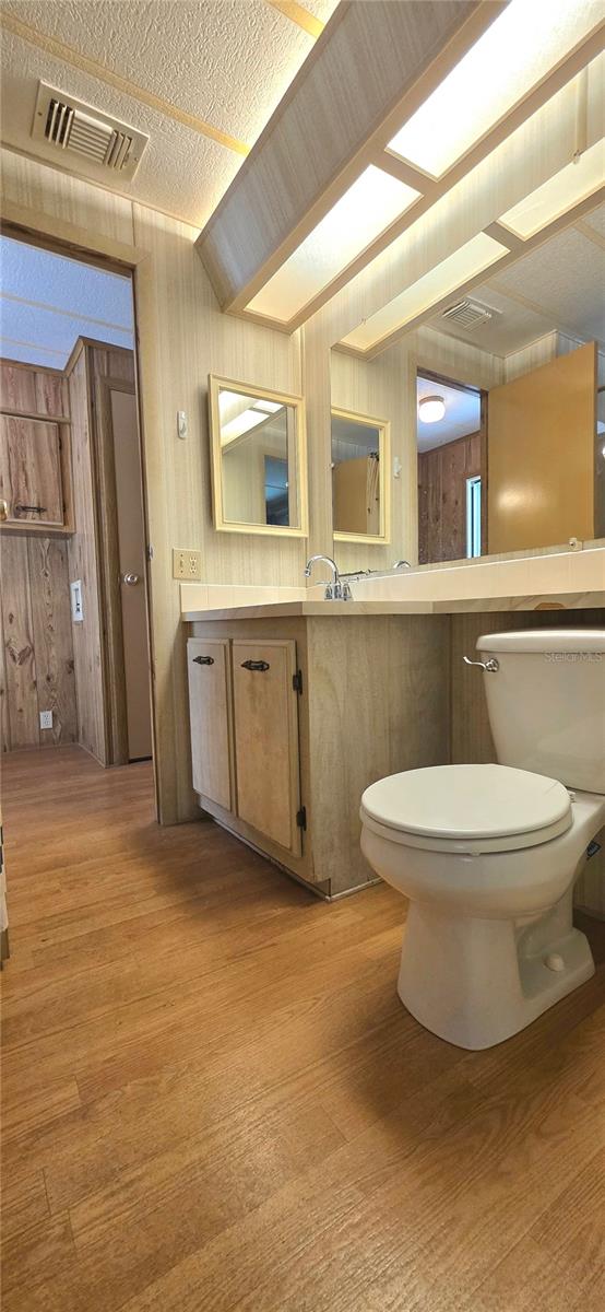 5650 BENTON ST — photo 28
