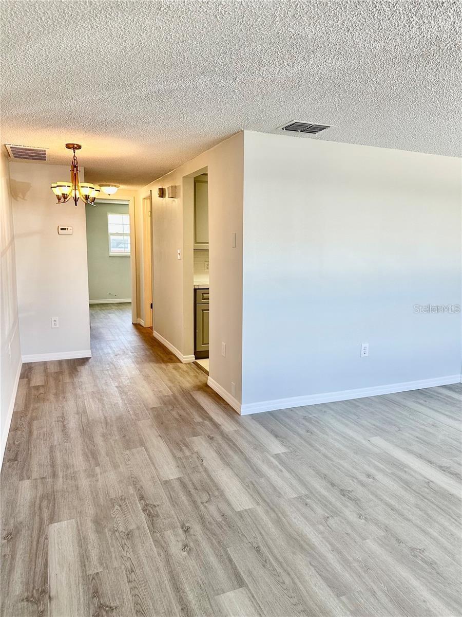 4930 GETNER ST — photo 12