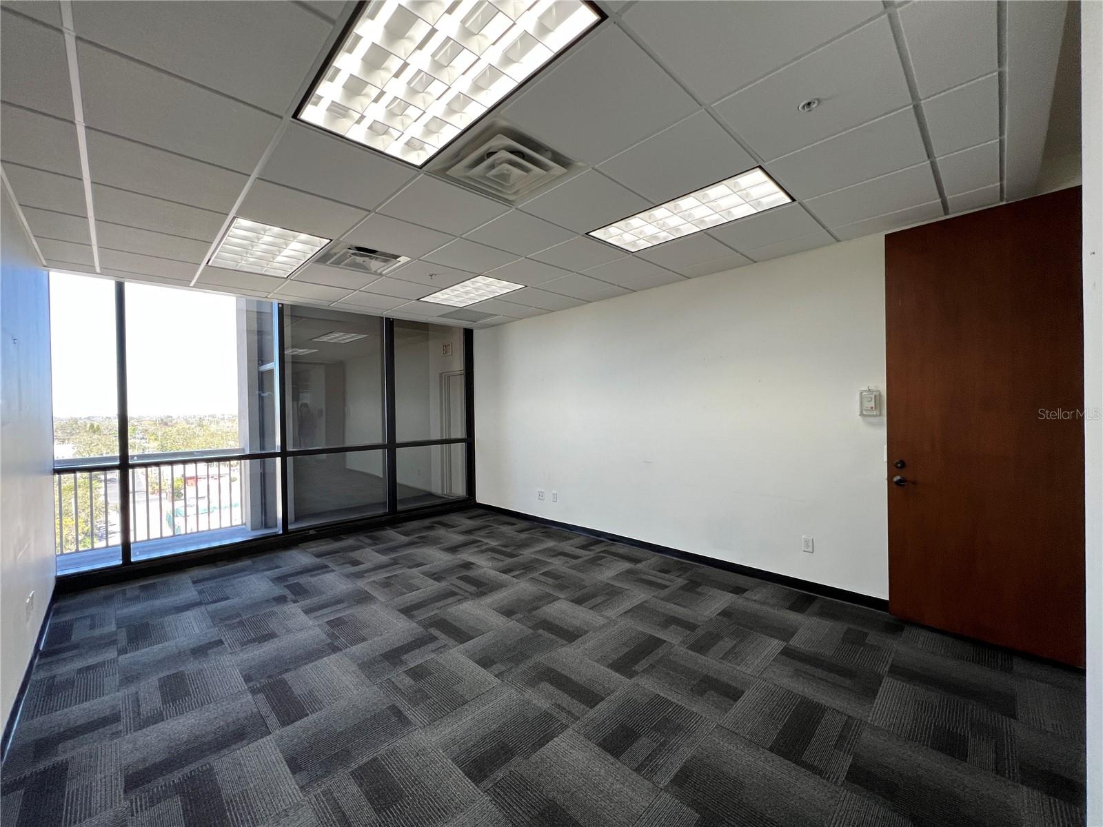 1255 CLEVELAND ST #400 — photo 8