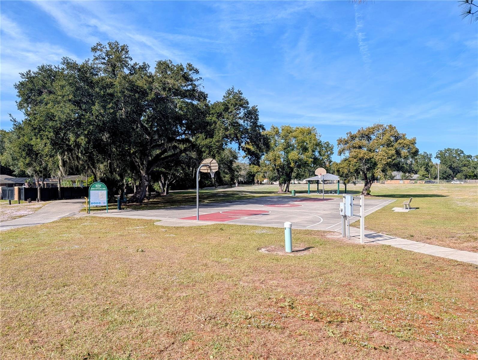8410 PETERSON RD — photo 10