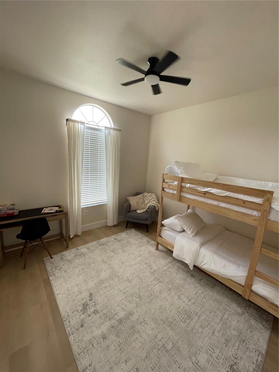37015 WALDO DR — photo 17