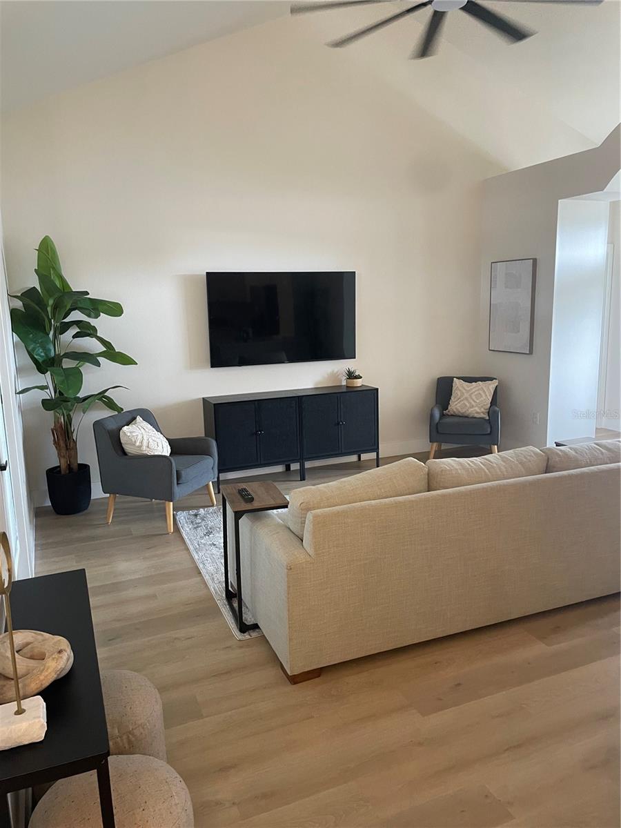 37015 WALDO DR — photo 6