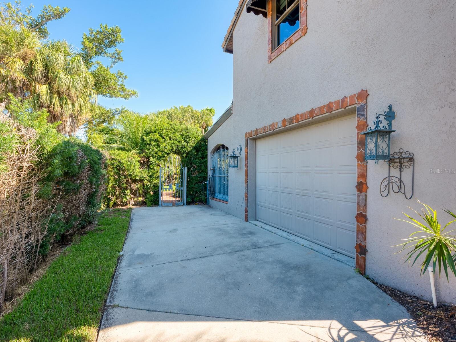 41 S ADAMS DR — photo 35