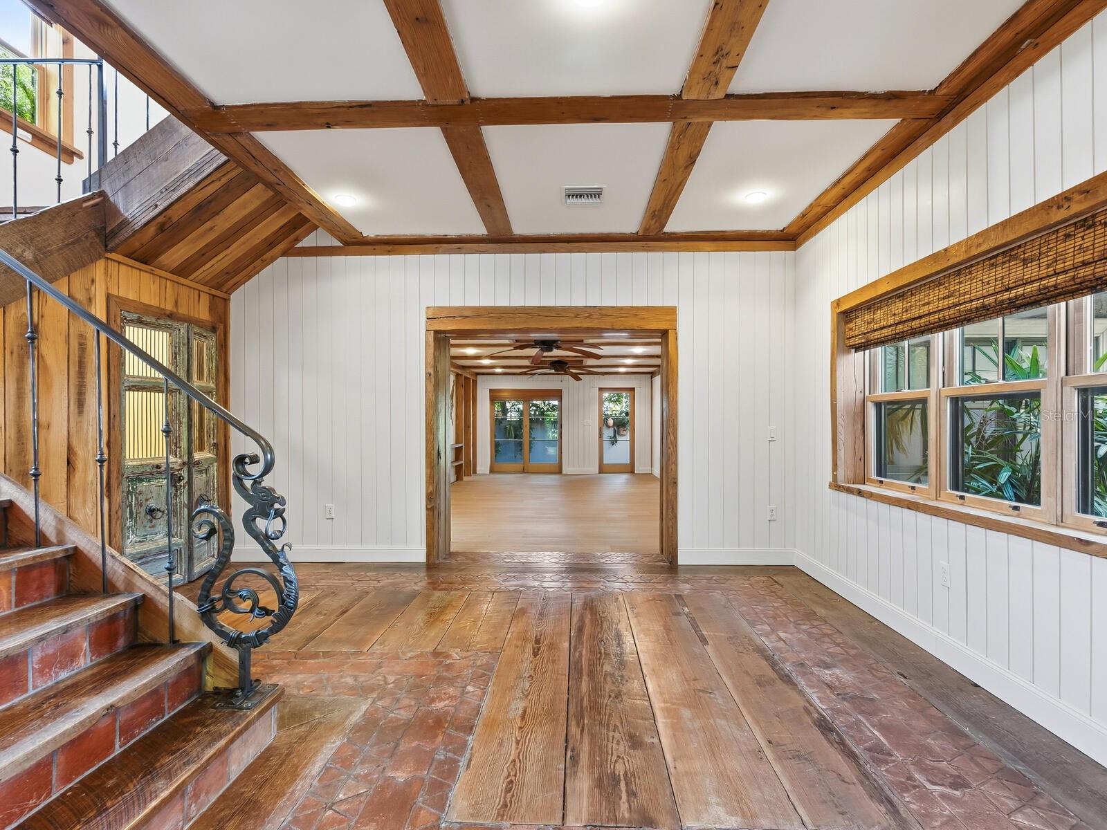 41 S ADAMS DR — photo 16