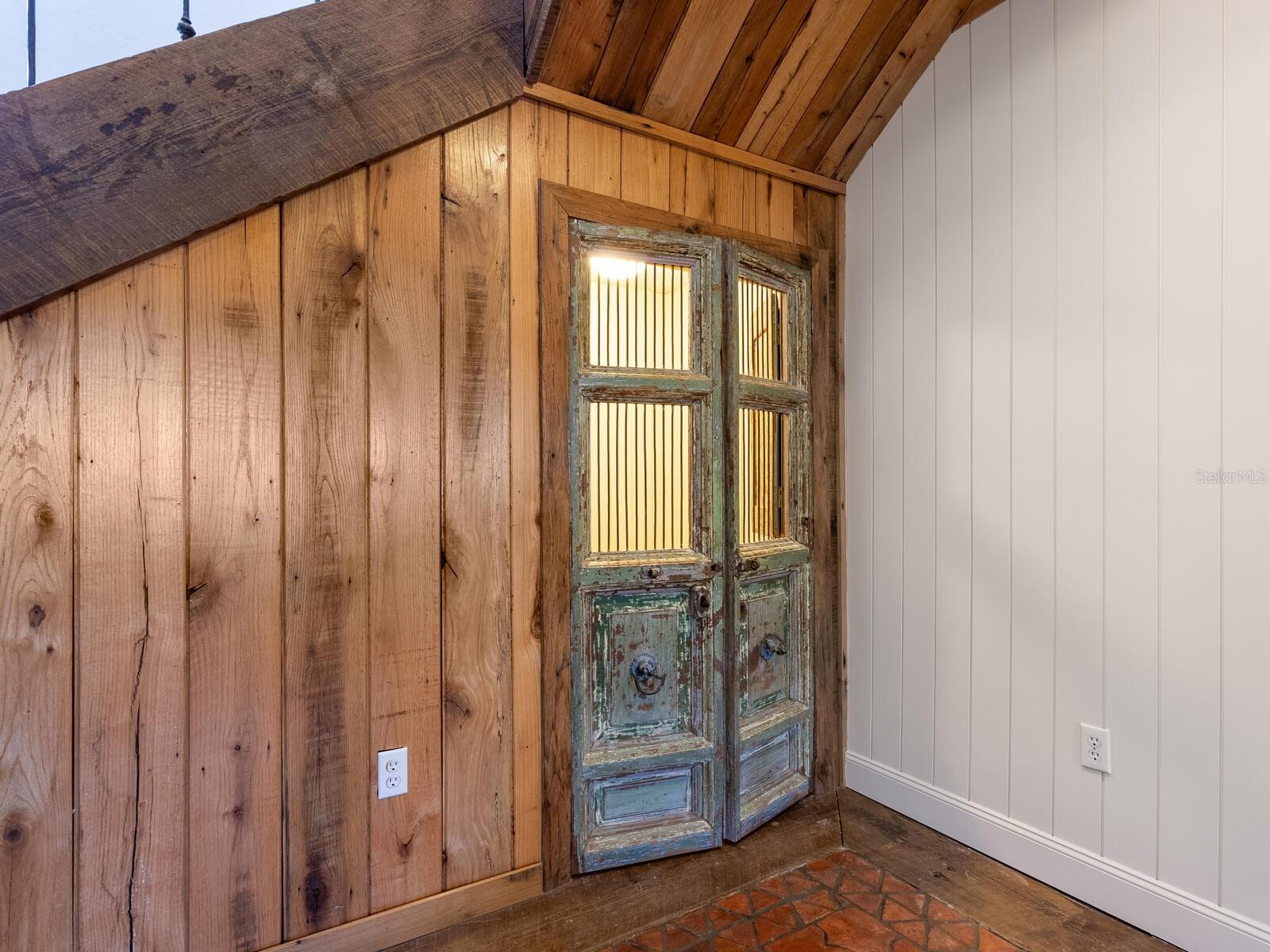 41 S ADAMS DR — photo 22