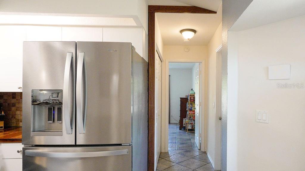 3357 N CHAMBERLAIN BLVD — photo 21