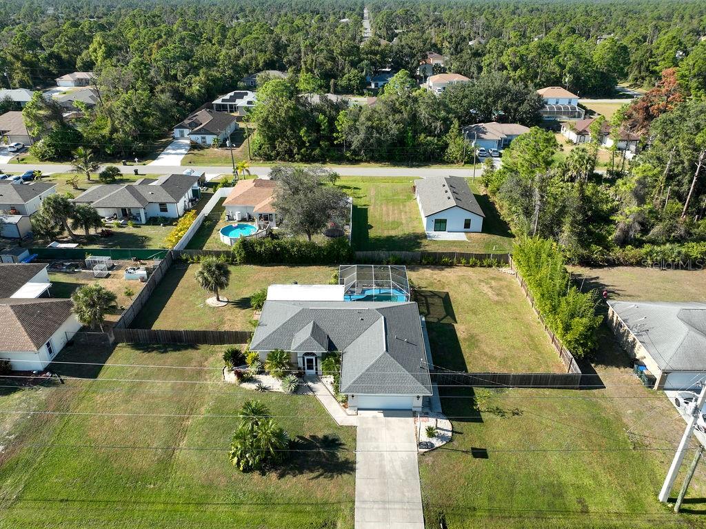 3357 N CHAMBERLAIN BLVD — photo 43
