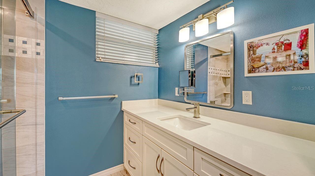4350 CHATHAM DR #Unit E-208 — photo 25