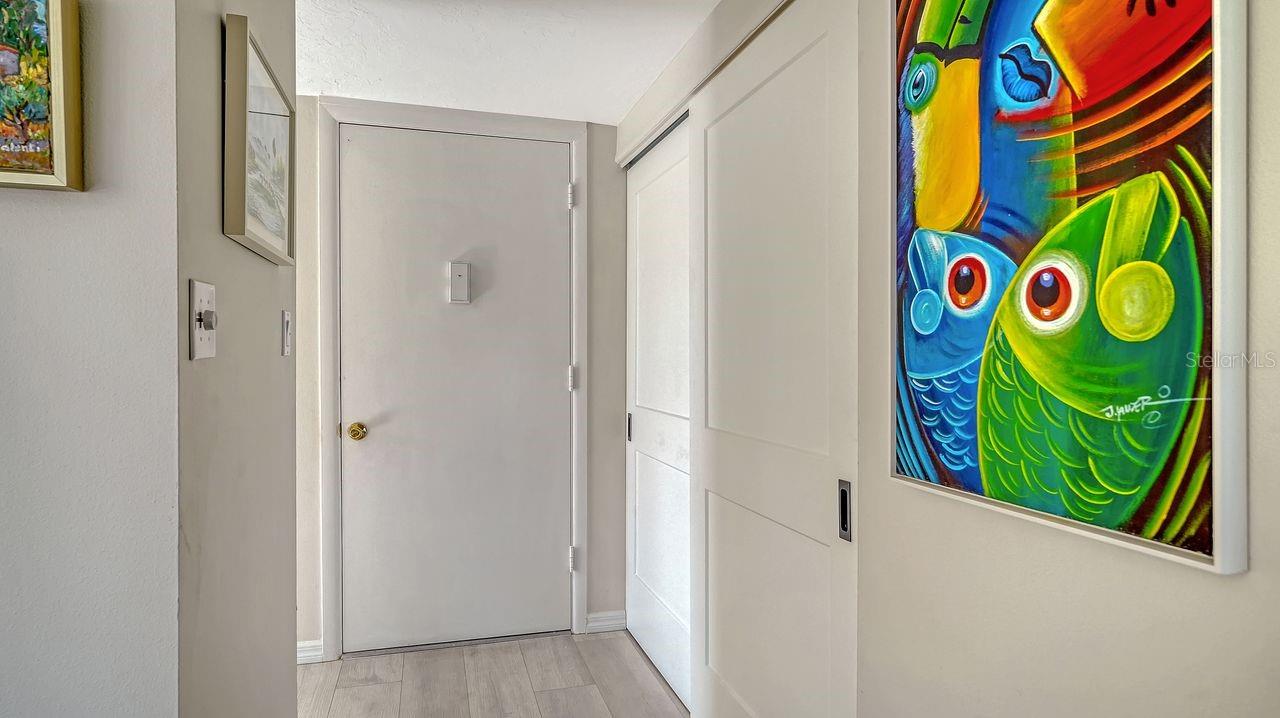 4350 CHATHAM DR #Unit E-208 — photo 9