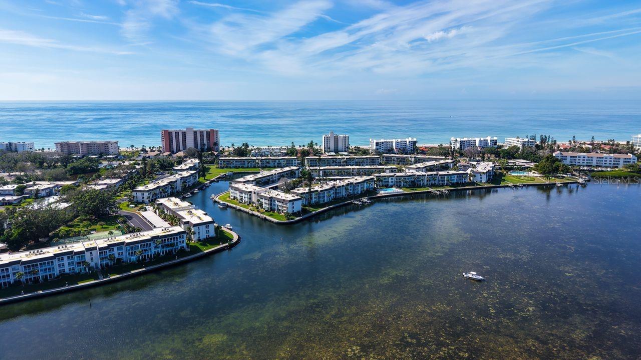 4350 CHATHAM DR #Unit E-208 — photo 45