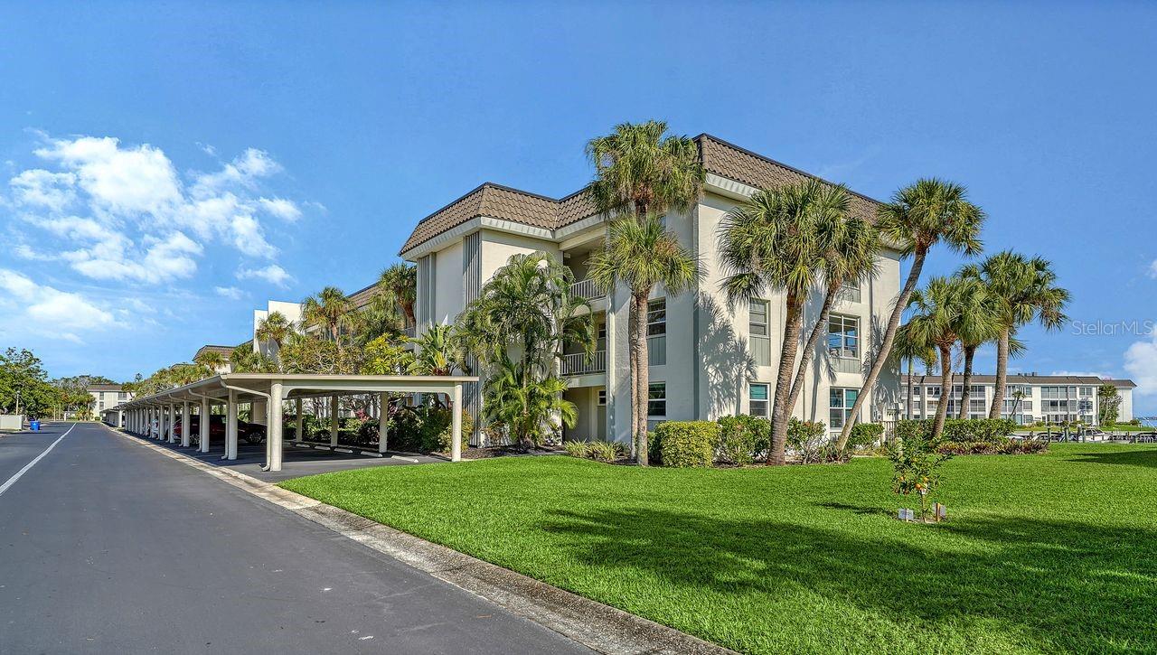 4350 CHATHAM DR #Unit E-208 — photo 4