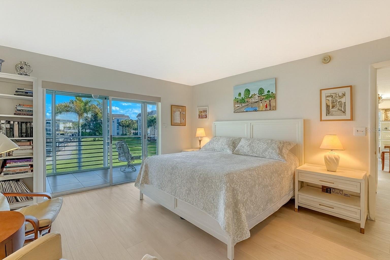4350 CHATHAM DR #Unit E-208 — photo 20
