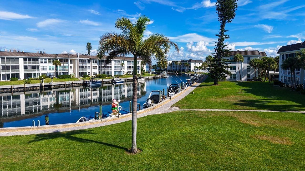 4350 CHATHAM DR #Unit E-208 — photo 41