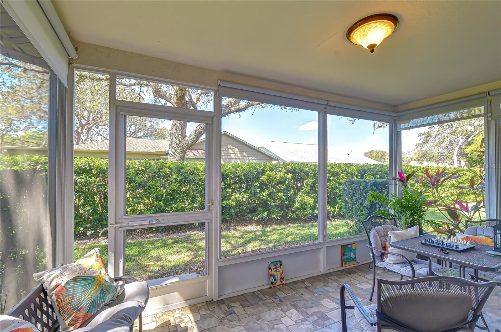 6543 PINE WALK DR — photo 36